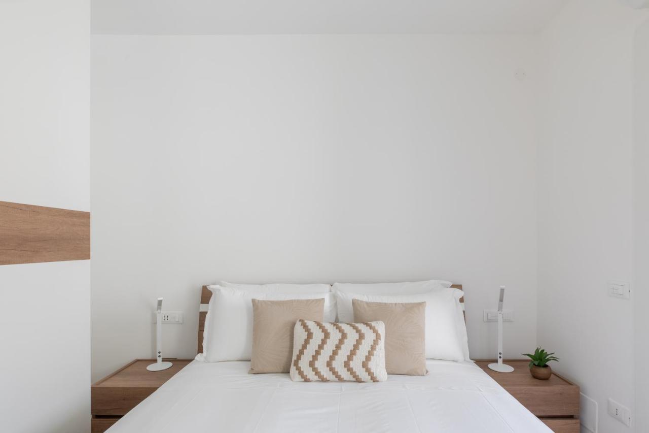 Iflat Opificio New Light Apartment روما المظهر الخارجي الصورة